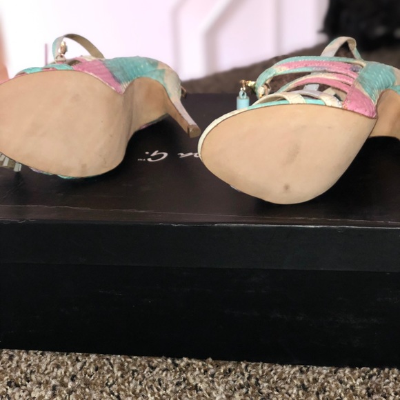 Alejandra G “Yazmin” Heels - Picture 4 of 4